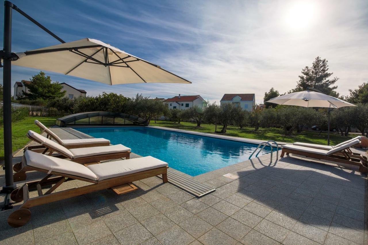 Villa Dream Srima Bagian luar foto